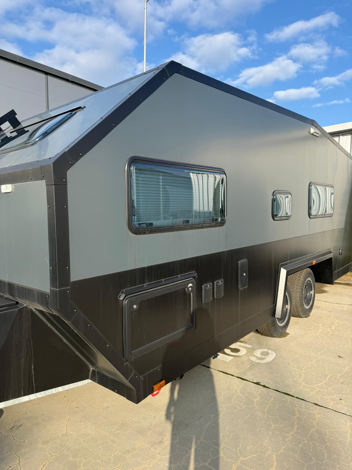 Luxury Off-Road Camper Trailer | 4-Season | 2-Person | Fully Loaded | VCAMP | VIVELD - 6