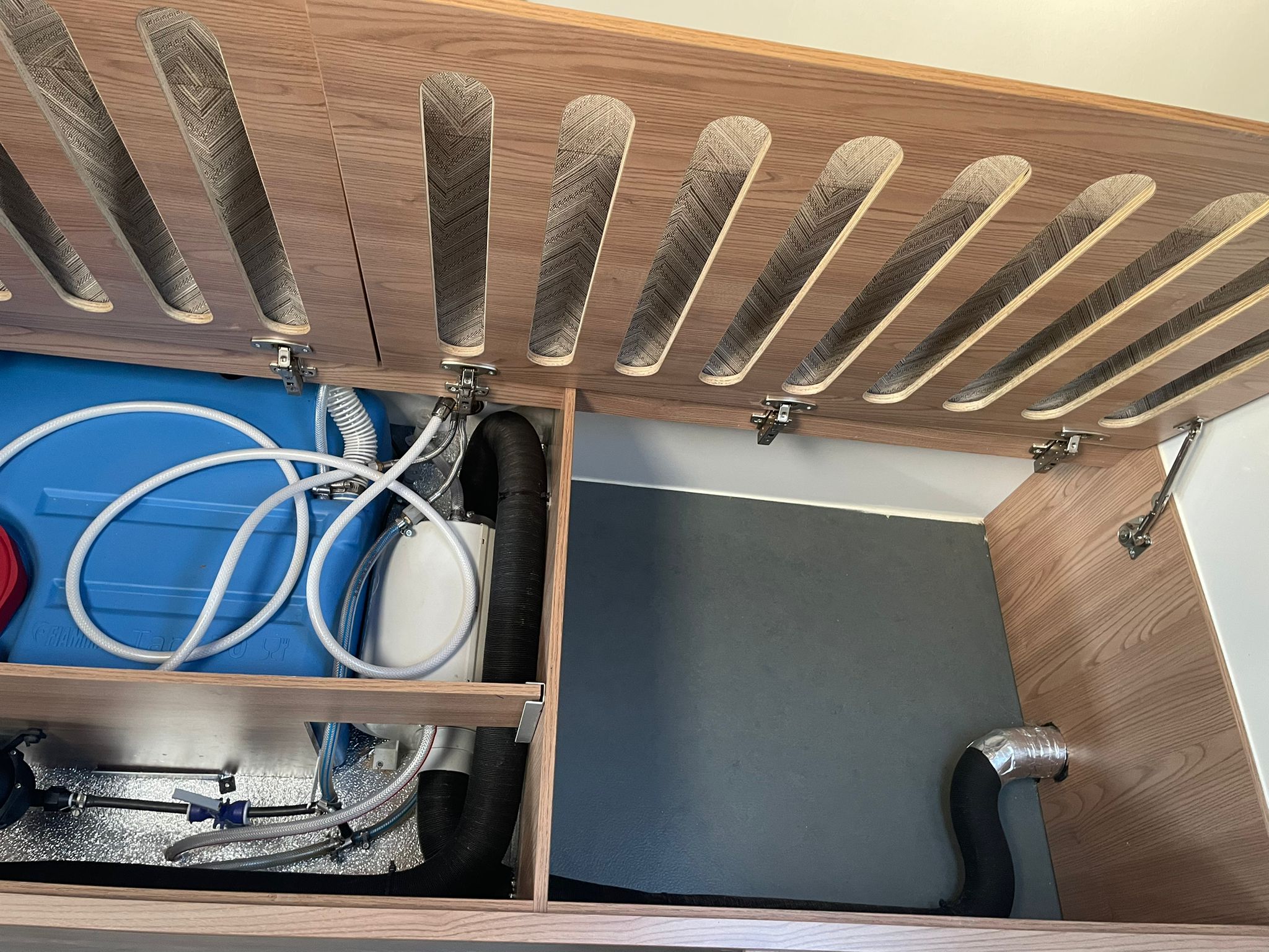 Compact OffRoad Caravan VCAMP-VIVA ⚡ - 13