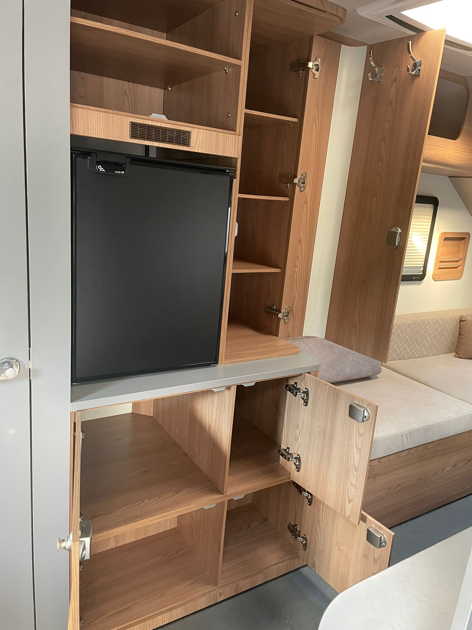 Compact OffRoad Caravan VCAMP-VIVA ⚡ - 12