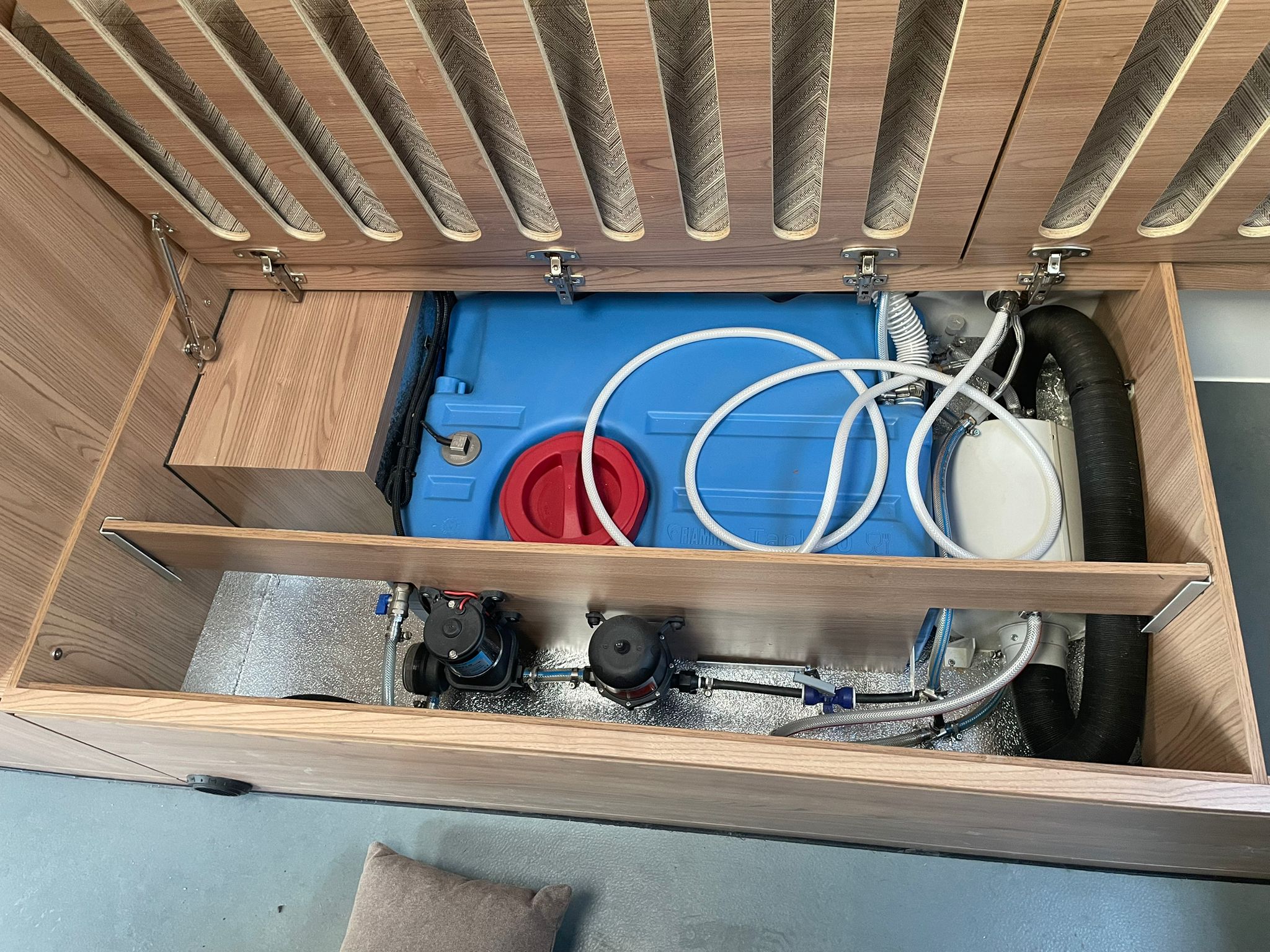 Compact OffRoad Caravan VCAMP-VIVA ⚡ - 16