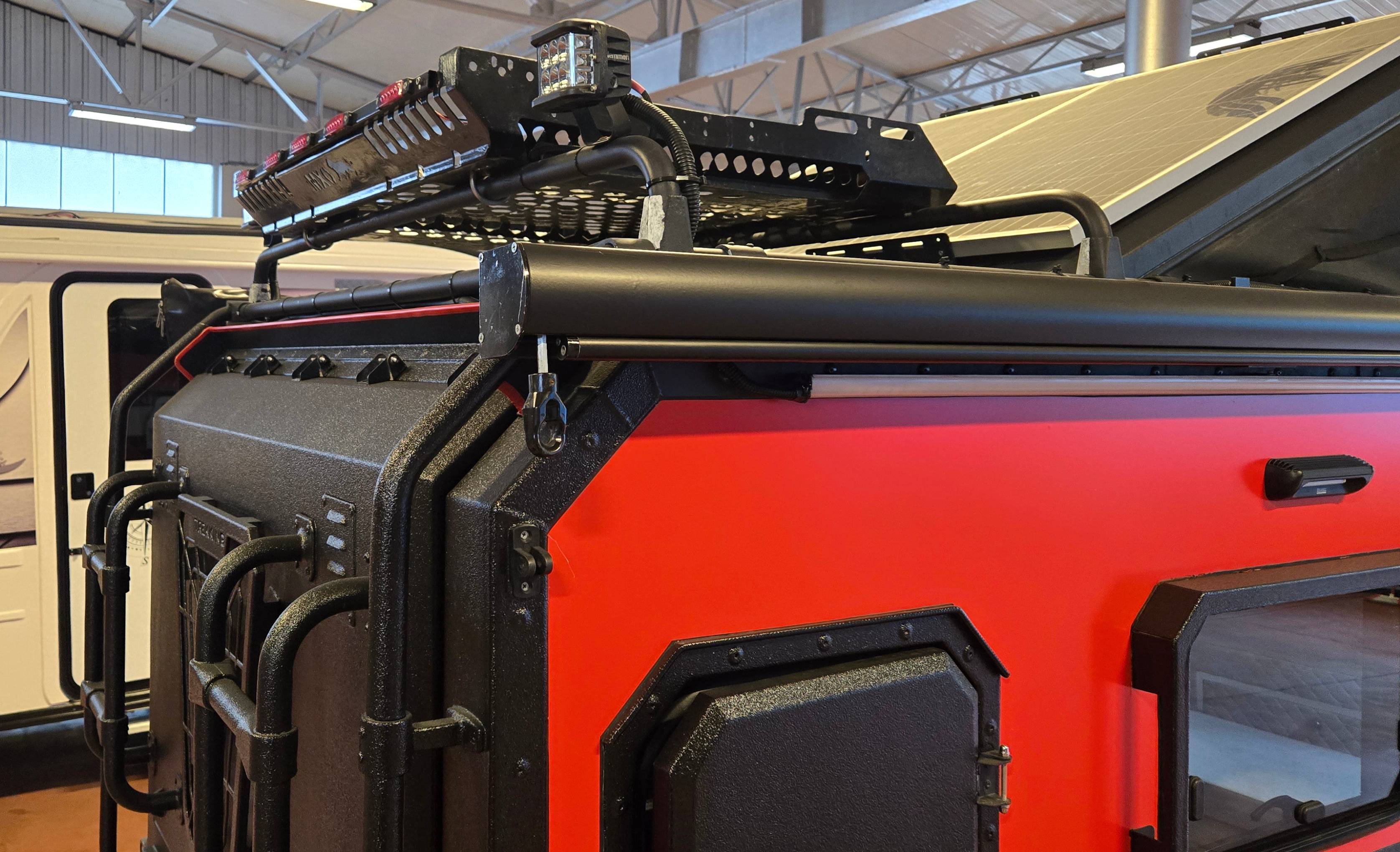 Decamp Trekking X1: The Ultimate Off-Road Expedition Trailer - 4