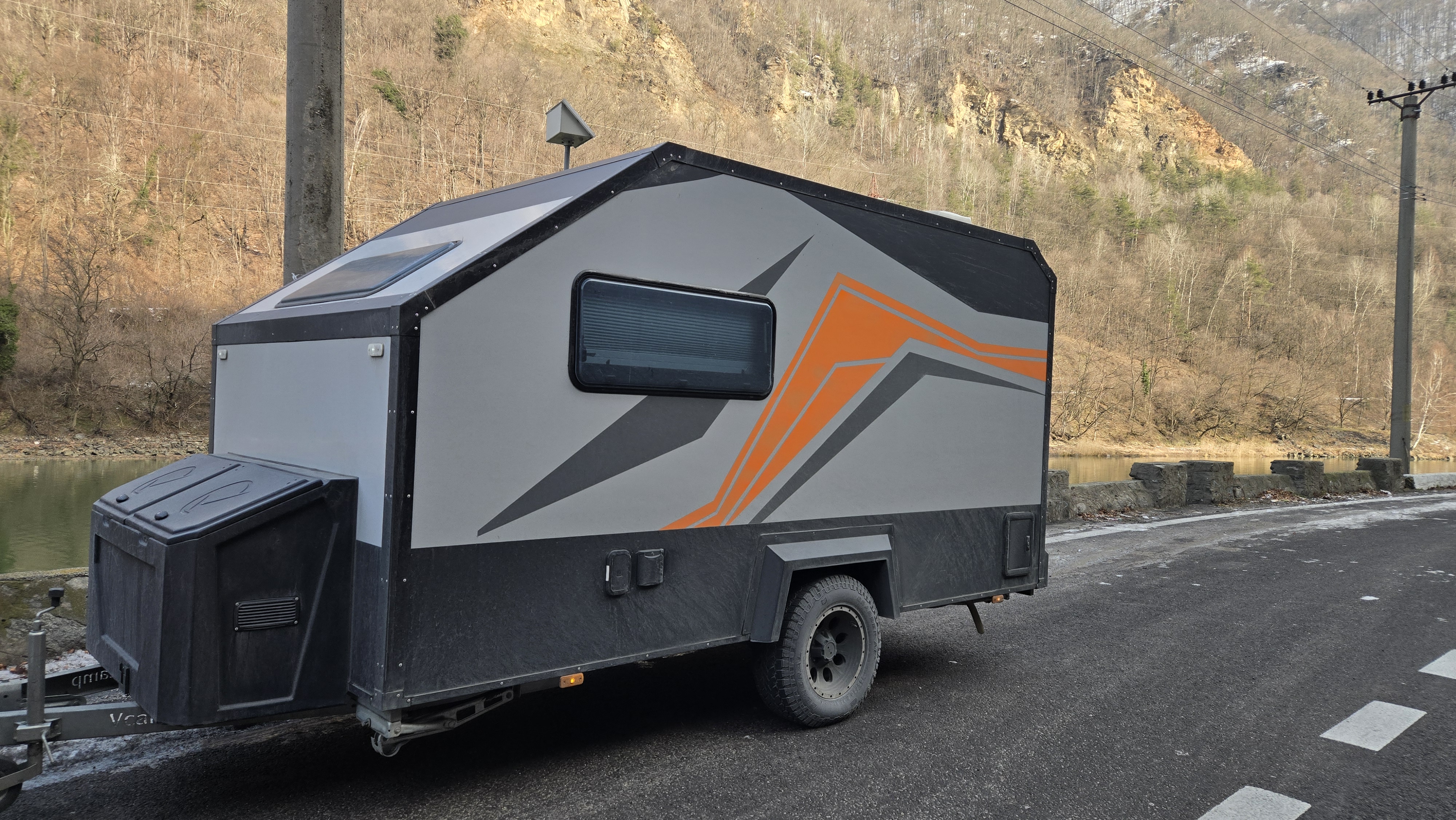 Compact OffRoad Caravan VCAMP-VIVA ⚡ - 2